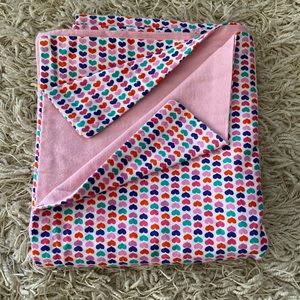 Crib or baby blanket, soft cotton blend.